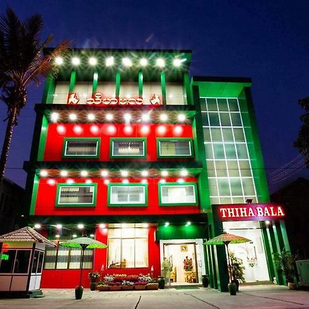 Thiha Bala Hotel Pyin Oo Lwin Extérieur photo