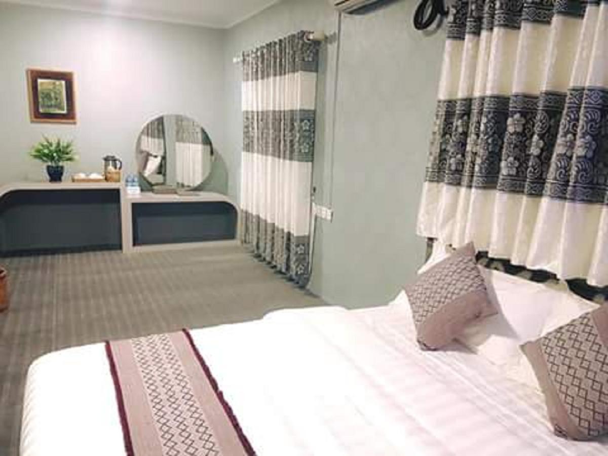 Thiha Bala Hotel Pyin Oo Lwin Extérieur photo