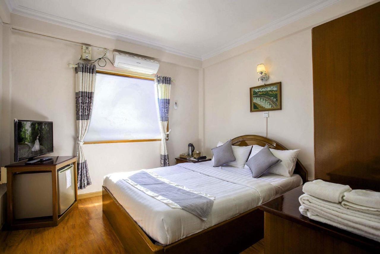 Thiha Bala Hotel Pyin Oo Lwin Extérieur photo