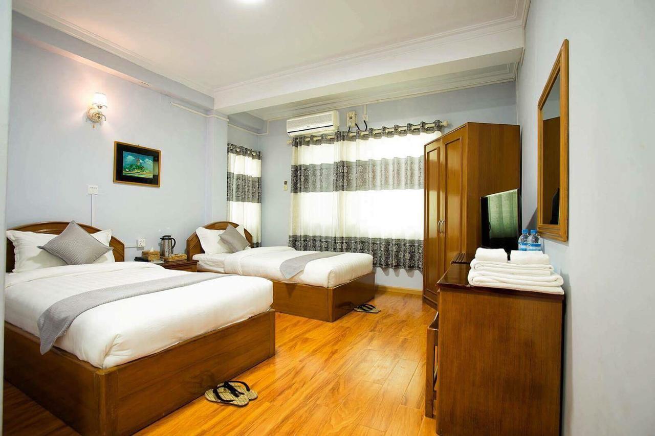 Thiha Bala Hotel Pyin Oo Lwin Extérieur photo